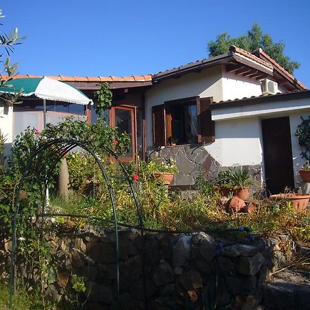 Su Trabi B&B Fluminimaggiore Zewnętrze zdjęcie