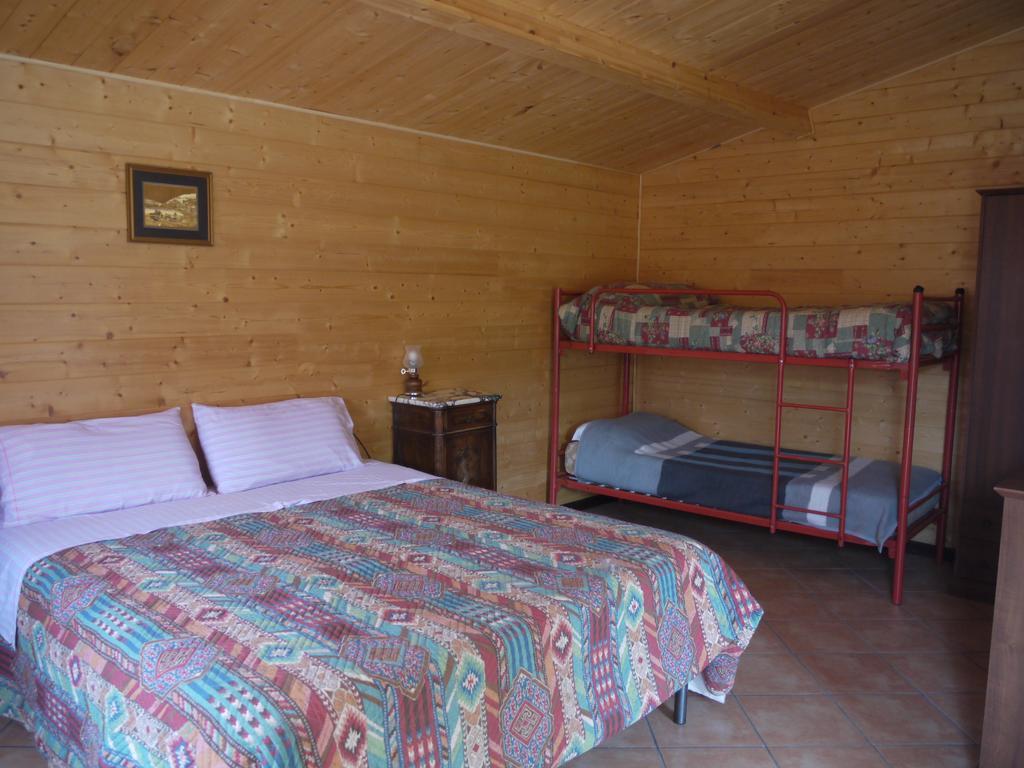 Su Trabi B&B Fluminimaggiore Pokój zdjęcie