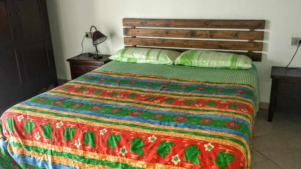 Su Trabi B&B Fluminimaggiore Zewnętrze zdjęcie